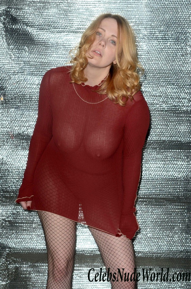 Maitland Ward See Thru To Boobs 28117