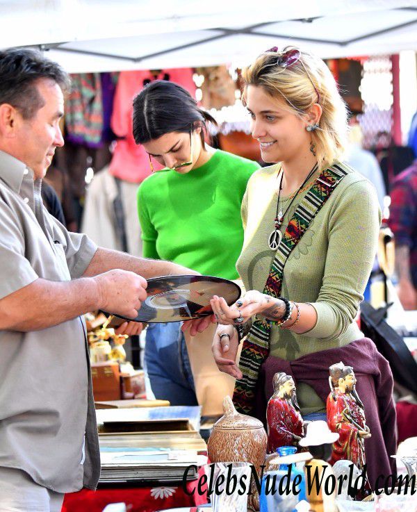 Paris Jackson & Kendall Jenner &#8211; Pokies & Cameltoe 28549