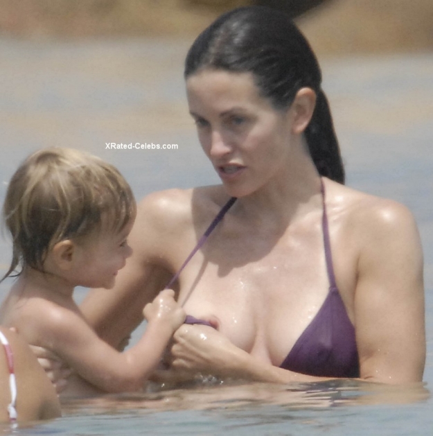 Courteney Cox 286
