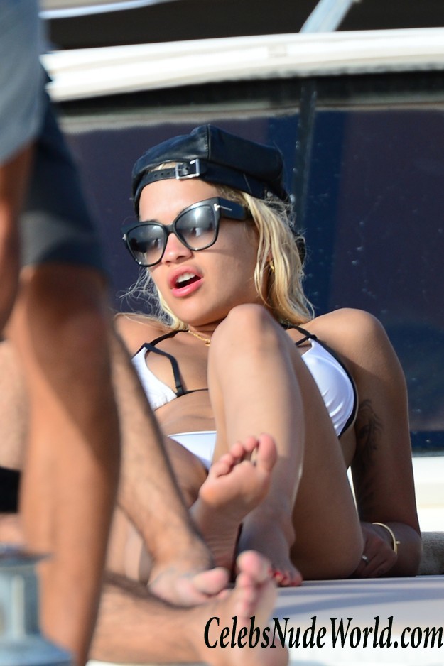 Rita Ora Bikini Cameltoe While On A Yacht In Ibiza 29246