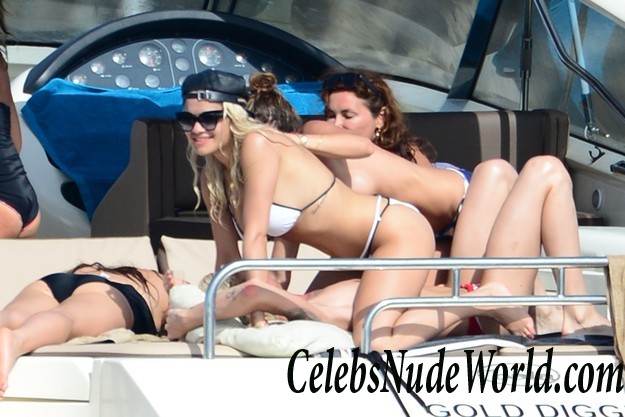 Rita Ora Bikini Cameltoe While On A Yacht In Ibiza 29248
