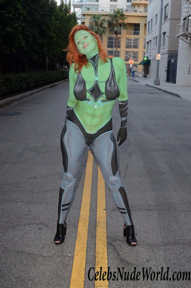Maitland Ward Naked In Body Paint (Pussy Lips Included!) 31341