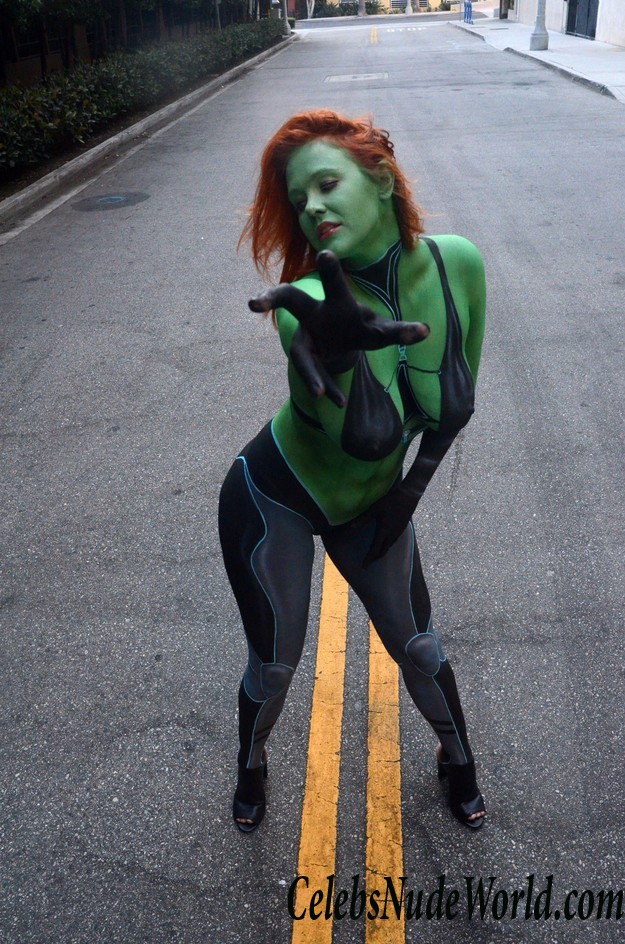 Maitland Ward Naked In Body Paint (Pussy Lips Included!) 31353