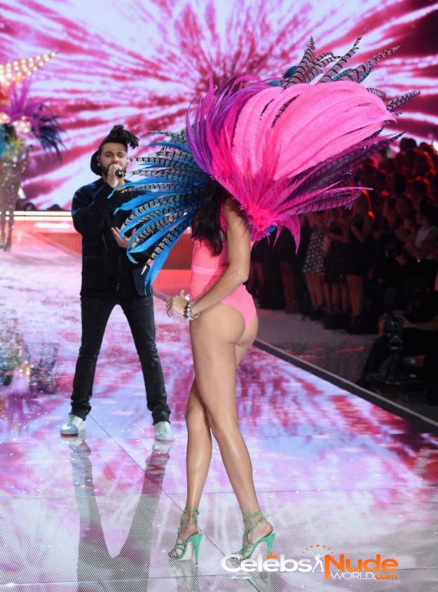 Adriana Lima Sexy 3156