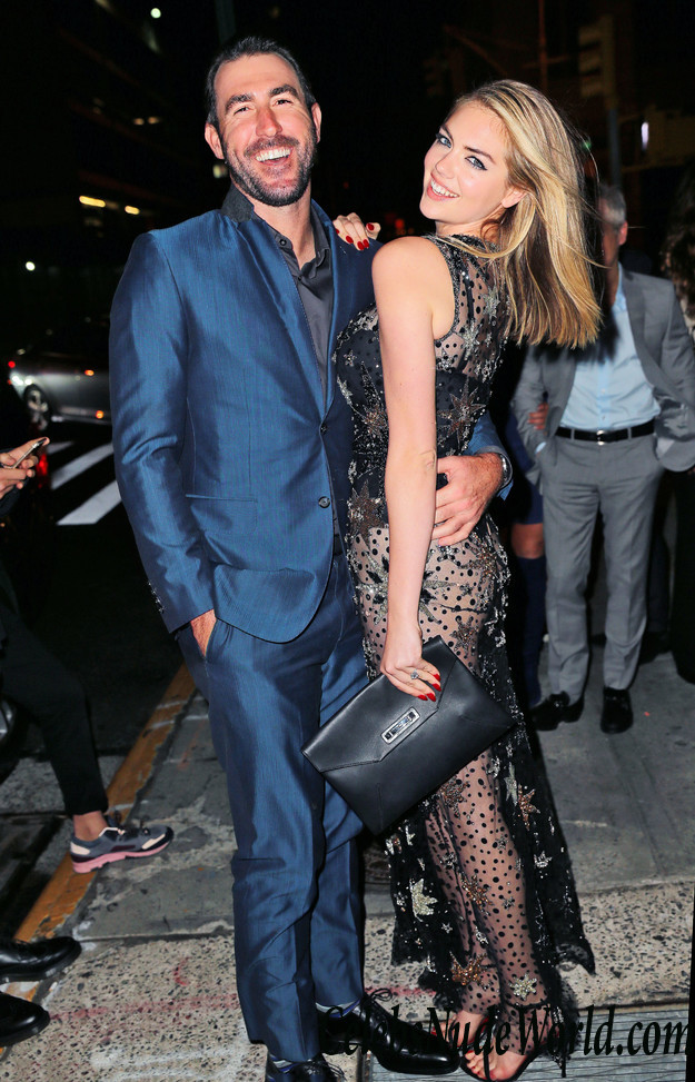 Kate Upton Possible Pussy Lip And Ass In Thong In New York 33178