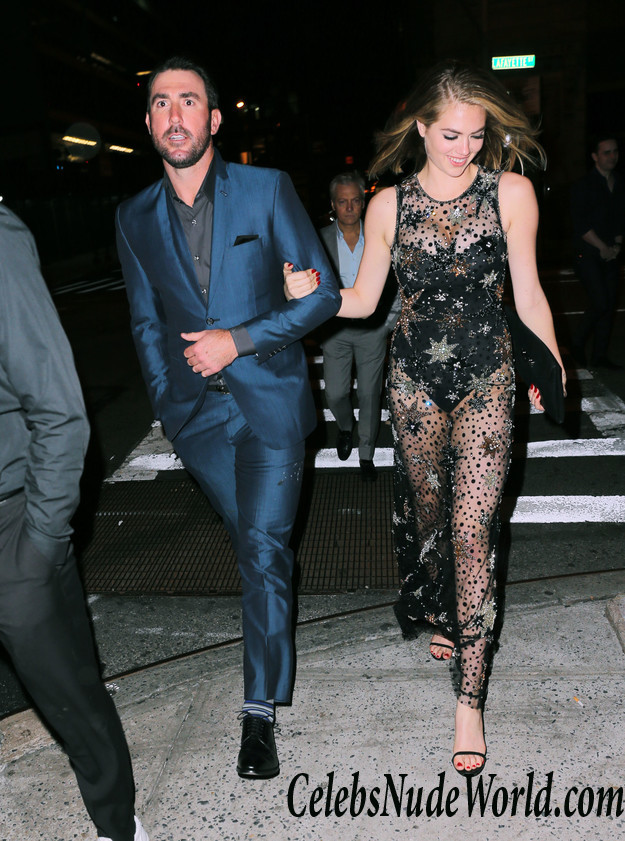 Kate Upton Possible Pussy Lip And Ass In Thong In New York 33197