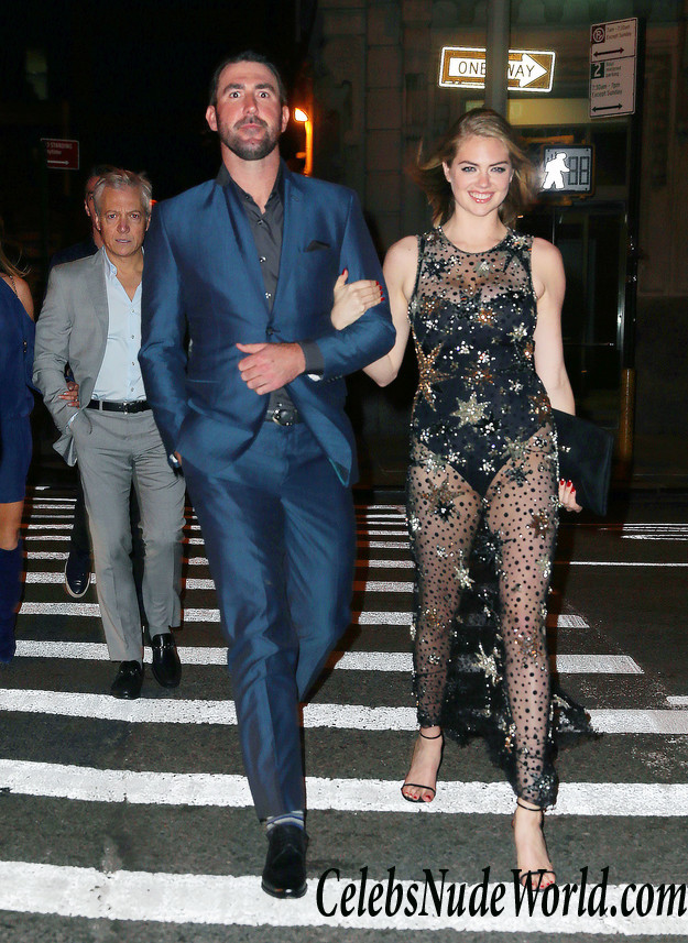 Kate Upton Possible Pussy Lip And Ass In Thong In New York 33200