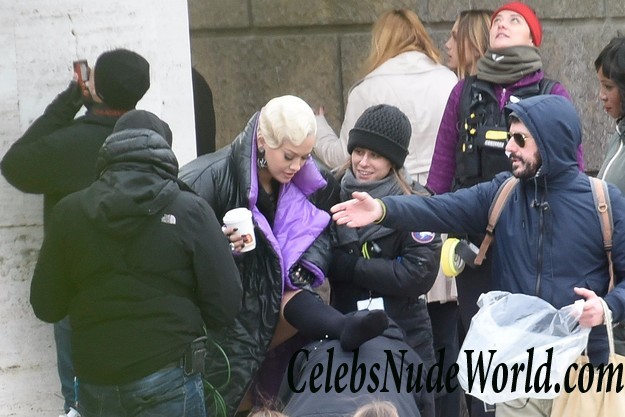 Rita Ora Pussy Upskirt On The Set Of "Wonderwell" In Rome 33230