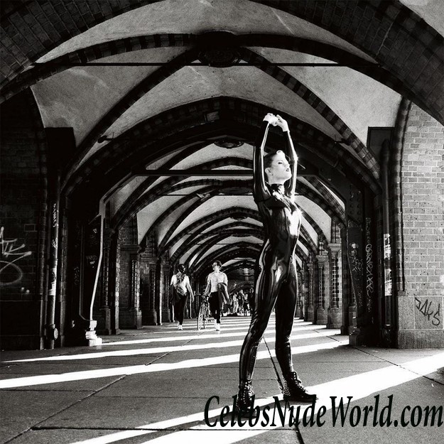 Aja Jane Nude  33556