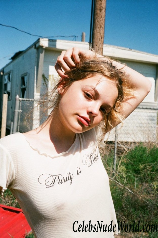 Alana Champion, Sammie Yochelson Sexy  33590