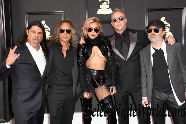 Lady Gaga Underboob Photos  33689