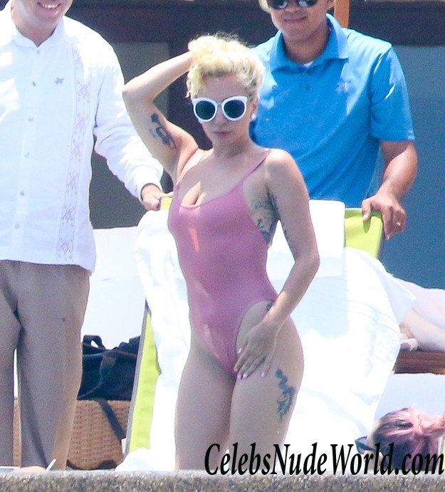 Sexy Photos of Lady Gaga  33782