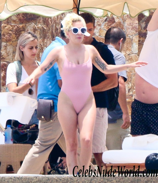 Sexy Photos of Lady Gaga  33784