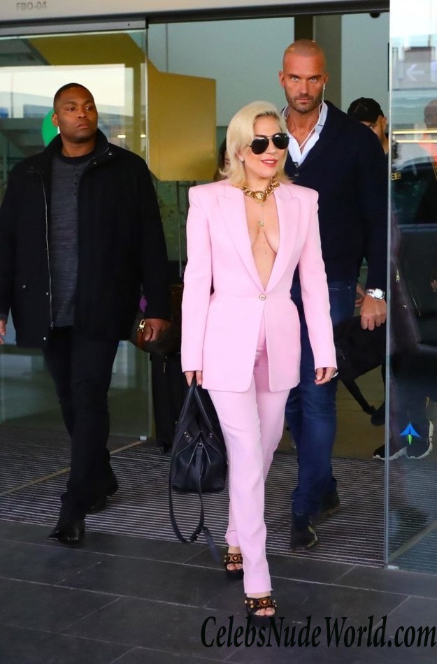 Lady Gaga Braless  33995