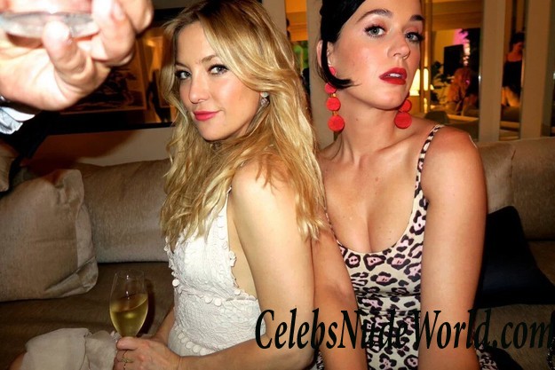 Cleavage Photos of Katy Perry  34292