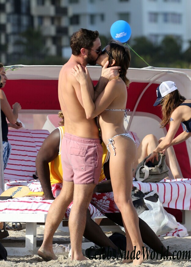 Anastasia Ashley Bikini 35147