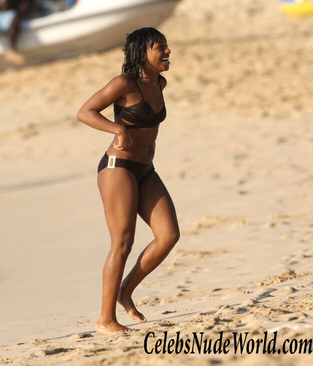 Alexandra Burke Pokies Pics 35273