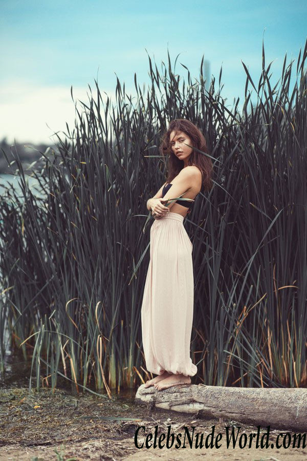 Amelie Lamarche Sexy 35294