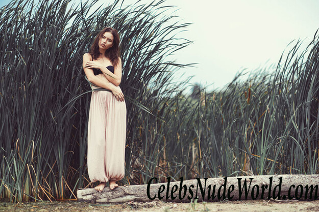 Amelie Lamarche Sexy 35311