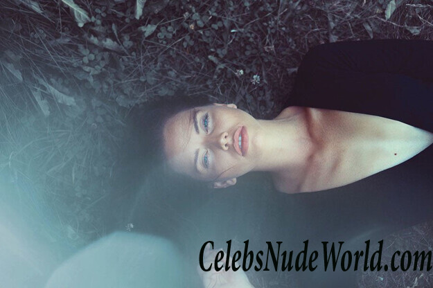 Amelie Lamarche Sexy 35451