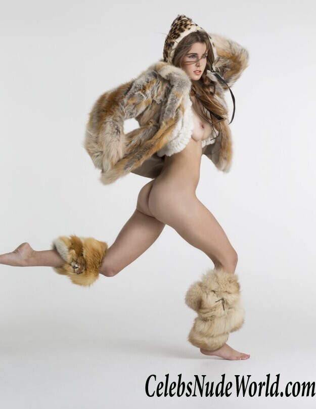 Amberleigh West Topless 35850