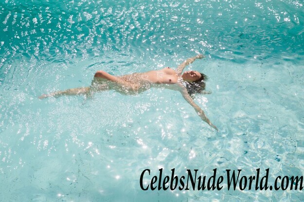 Anthea Page Nude 38316