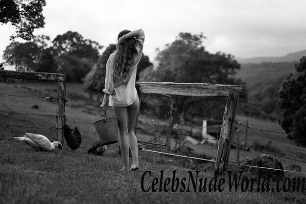 Anthea Page Nude 38340
