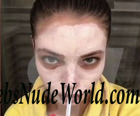 Alesya Kafelnikova Leaked 39053