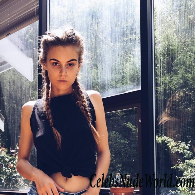 Amberleigh West Nude 39670