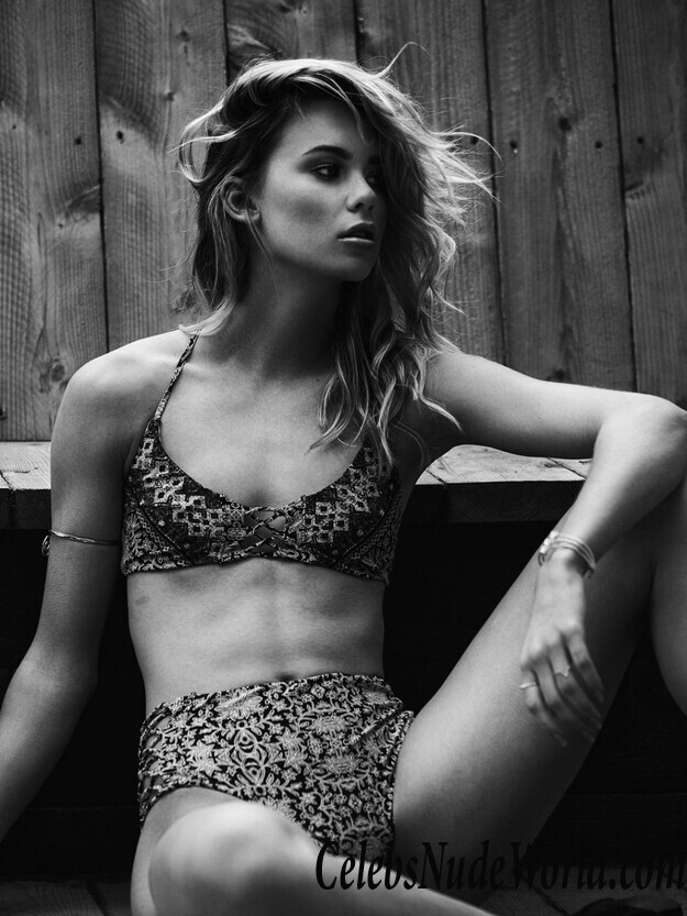 Amber Davis Erotic 40173