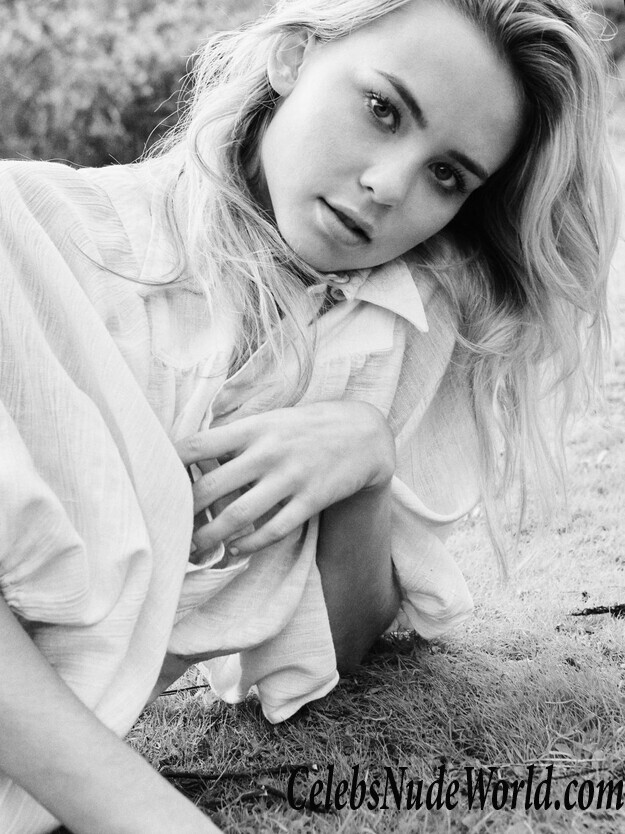 Amber Davis Erotic 40208