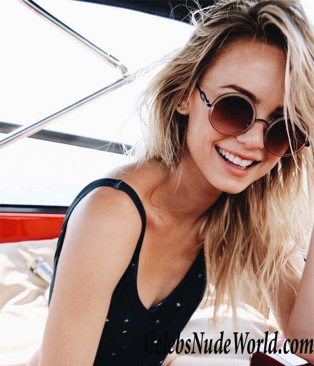 Amber Davis Erotic 40214