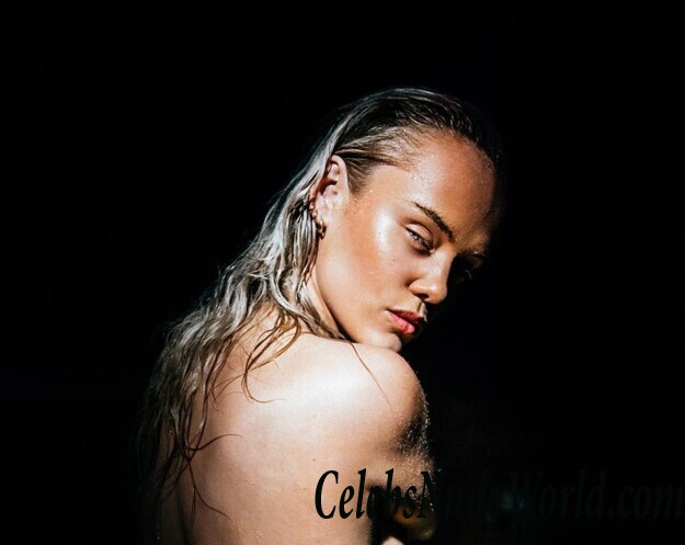 Amanda Winberg Bikini 40447