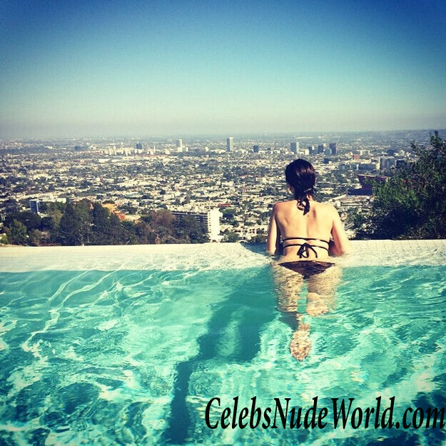 Ana de Armas Sexy 40816