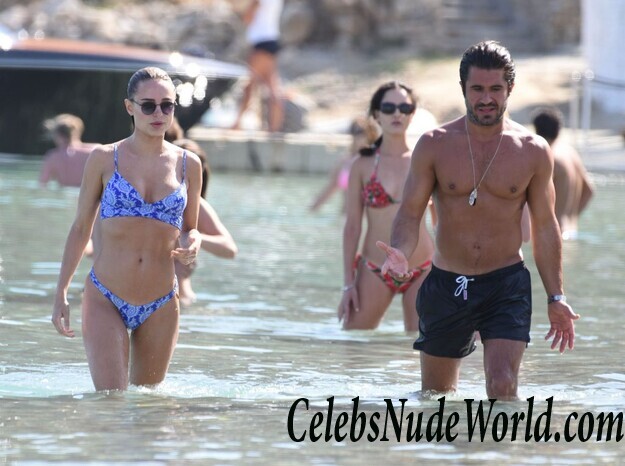 Amy Jackson & Kimberley Garner Sexy 41019