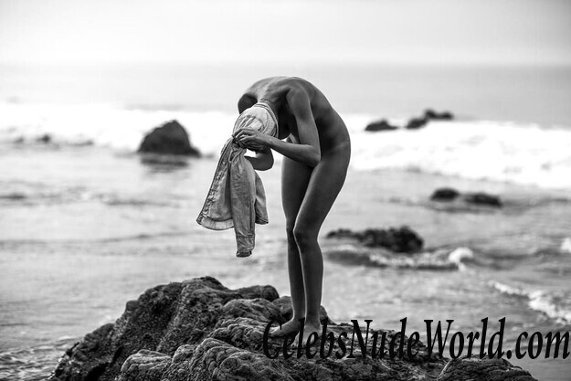 Naked Photos of Alejandra Guilmant 41248