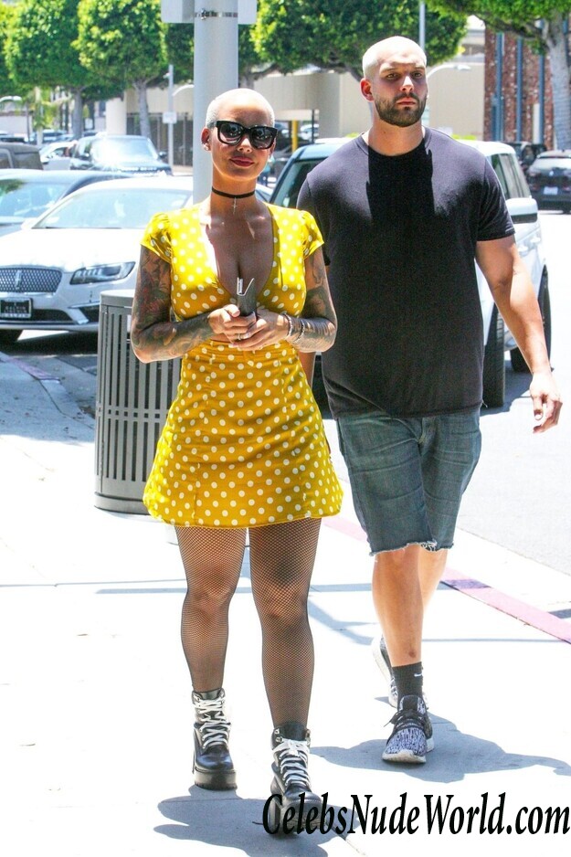 Amber Rose Sexy 41598