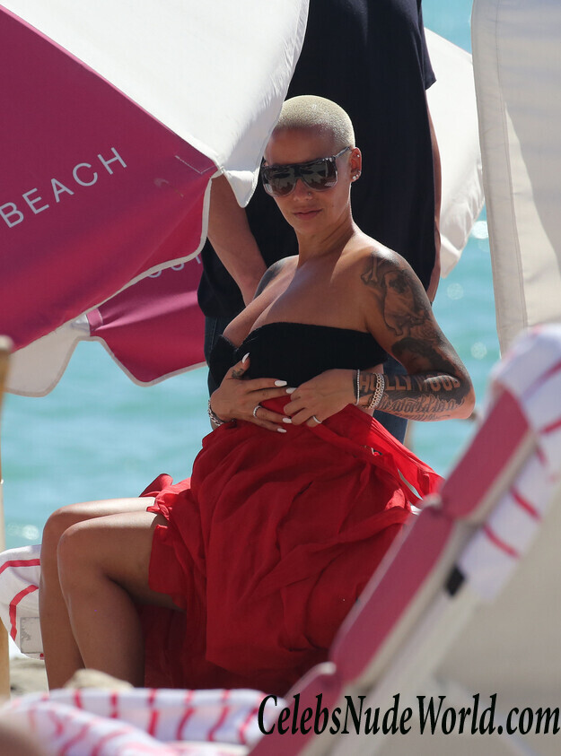 Amber Rose Bikini 42034