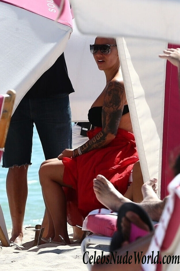 Amber Rose Bikini 42104