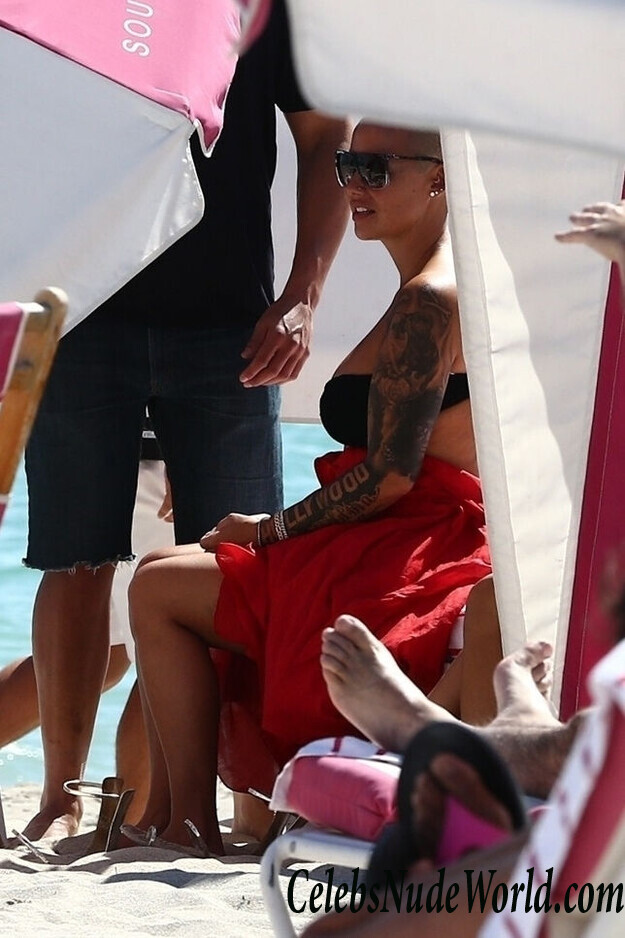 Amber Rose Bikini 42105