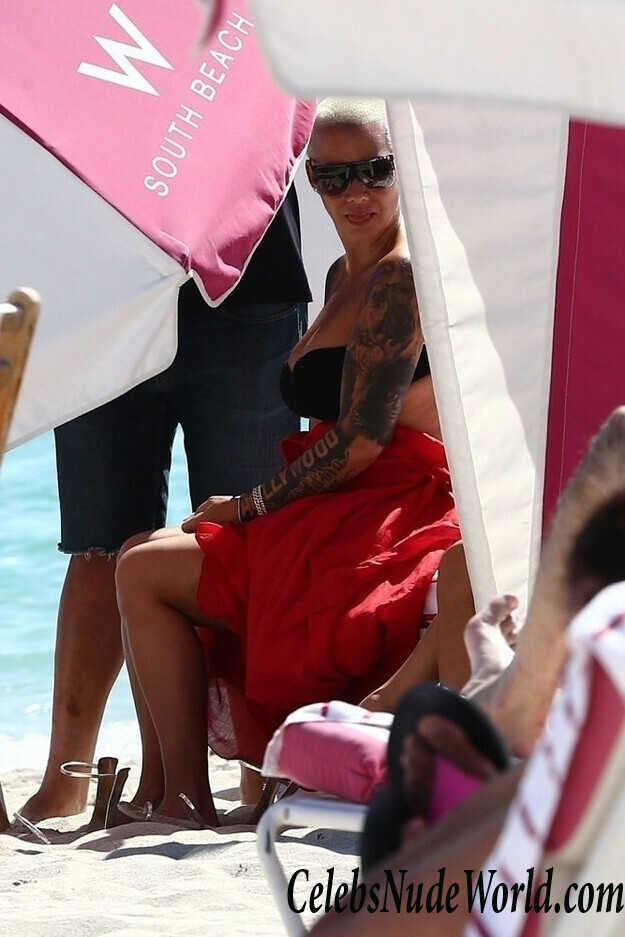 Amber Rose Bikini 42107