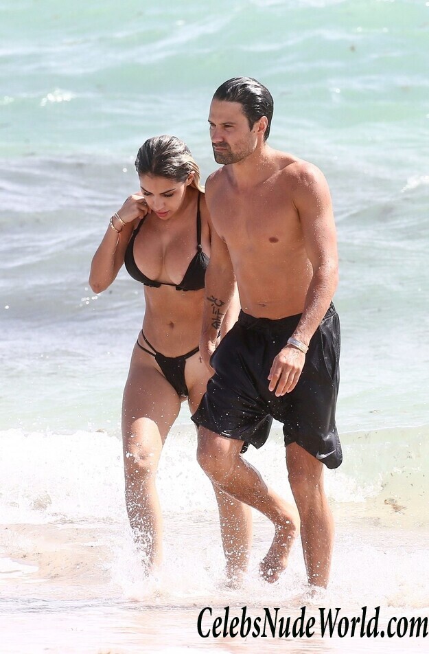 Alexa Dellanos Bikini 42196