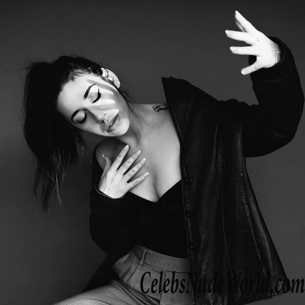 Alexandra Stark Hot 42361