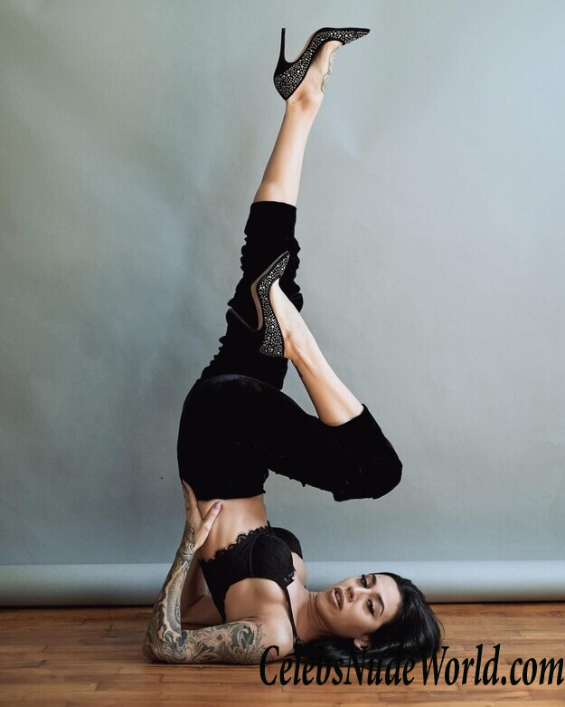 Alexandra Stark Hot 42381