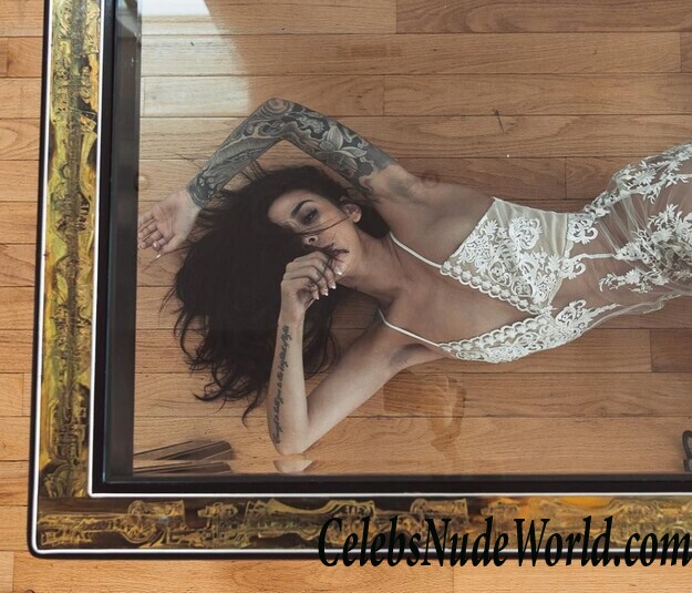 Alexandra Stark Hot 42482