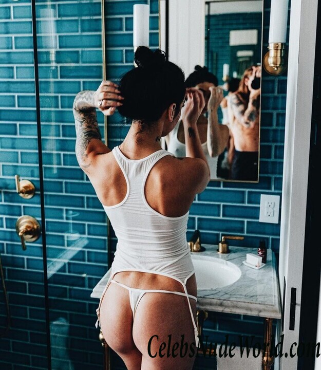 Alexandra Stark Hot 42498