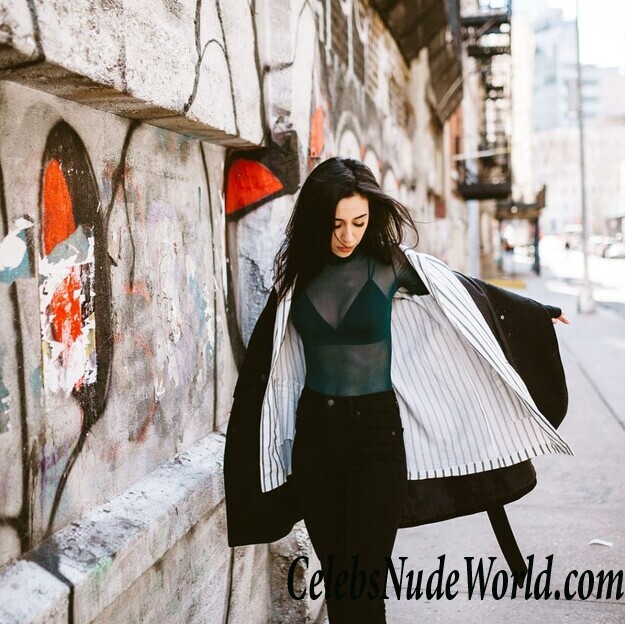 Alexandra Stark Hot 42499