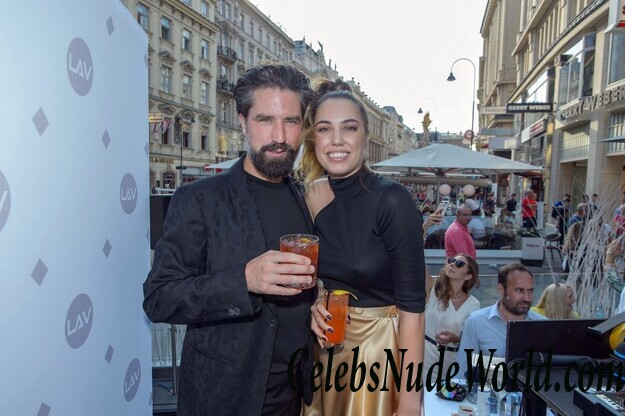 Amber Le Bon Sexy 43105