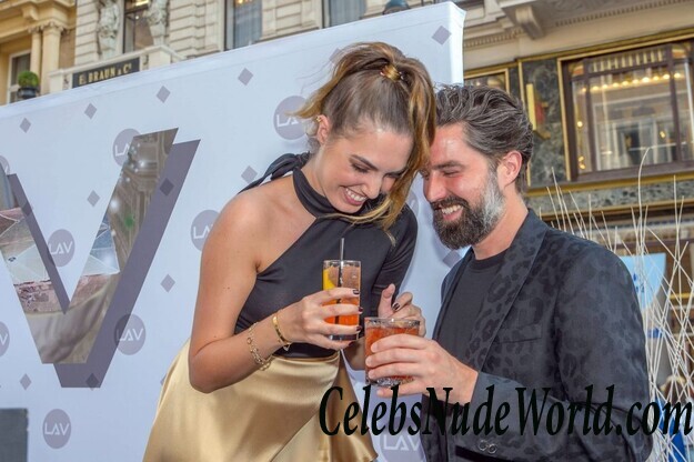 Amber Le Bon Sexy 43110