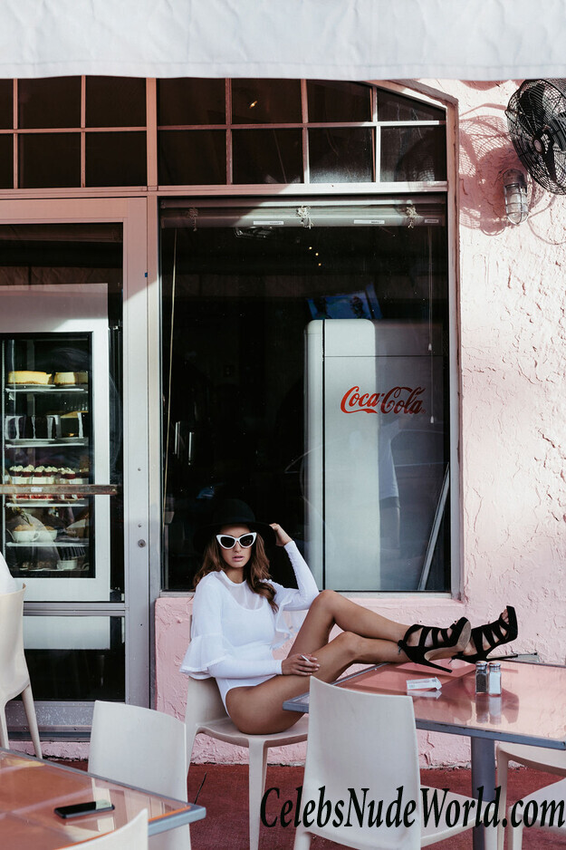 Alyssa Arce Nude 43350